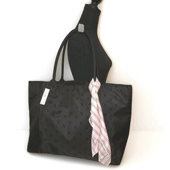 NWT! Victoria's Secret Black Zippered Tote & Pink Scarf 20x13x7 - Picture 3 of 11